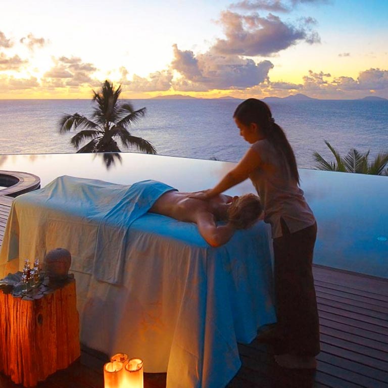 fregate-island-02