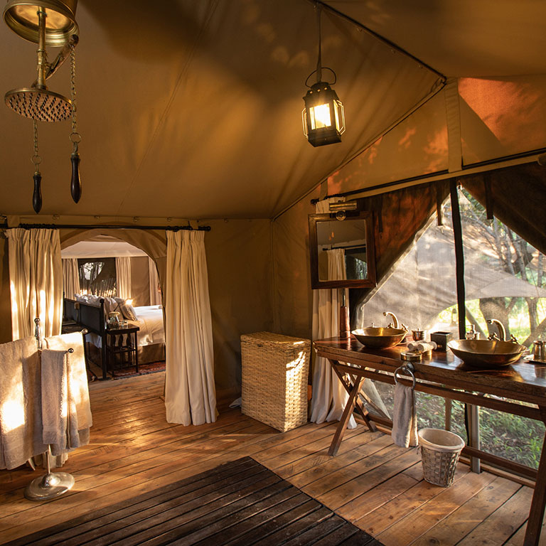 great-plains-conservation-mara-expedition-tent-bathroom.-4