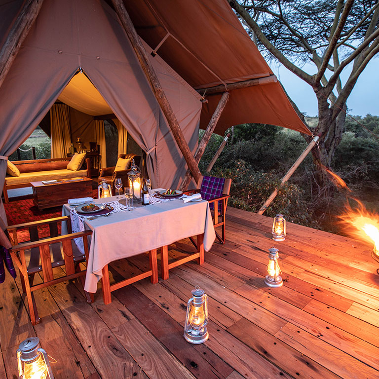 great-plains-conservation-mara-nyika-deck-dining.-4